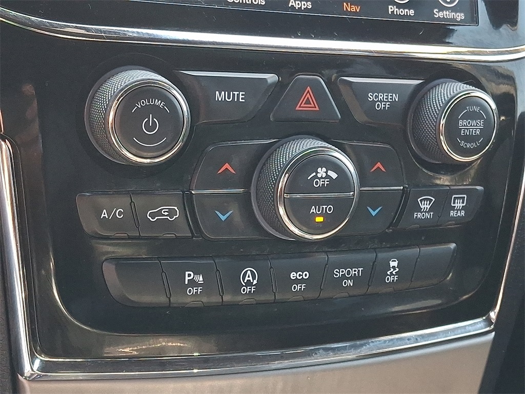 2020 Jeep Grand Cherokee Altitude - Photo 16