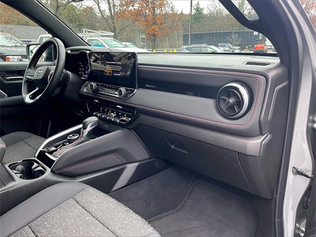 2024 Chevrolet Colorado Z71 - Photo 17