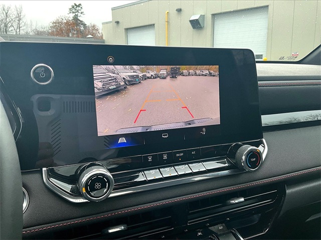 2024 Chevrolet Colorado Z71 - Photo 26