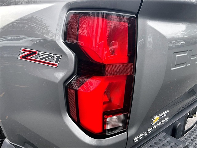 2024 Chevrolet Colorado Z71 - Photo 32