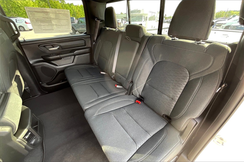 2025 Ram 1500 Tradesman - Photo 15