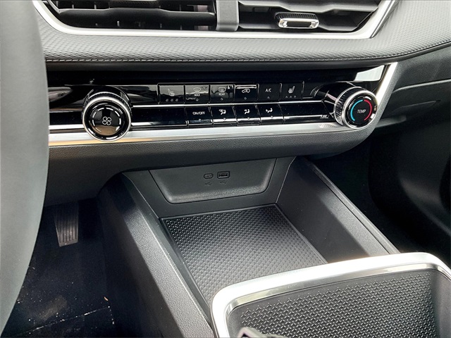 2026 Chevrolet Equinox LT - Photo 14