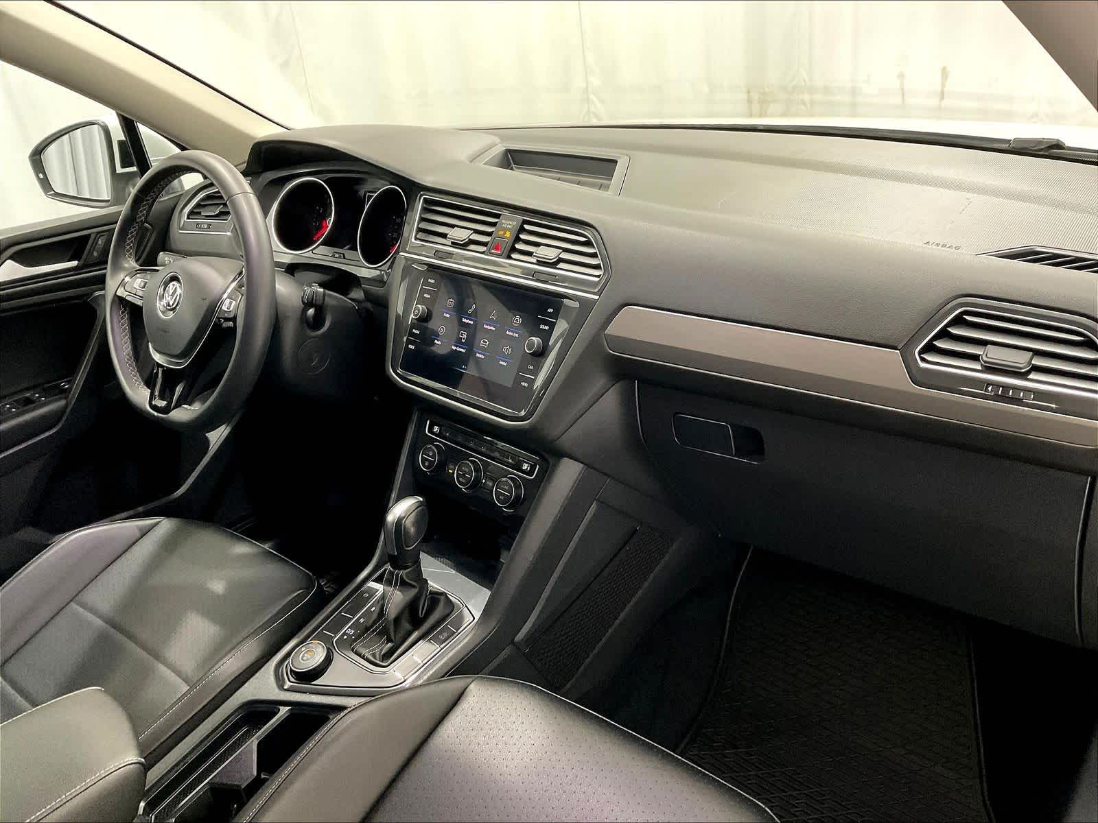 2021 Volkswagen Tiguan SE - Photo 14