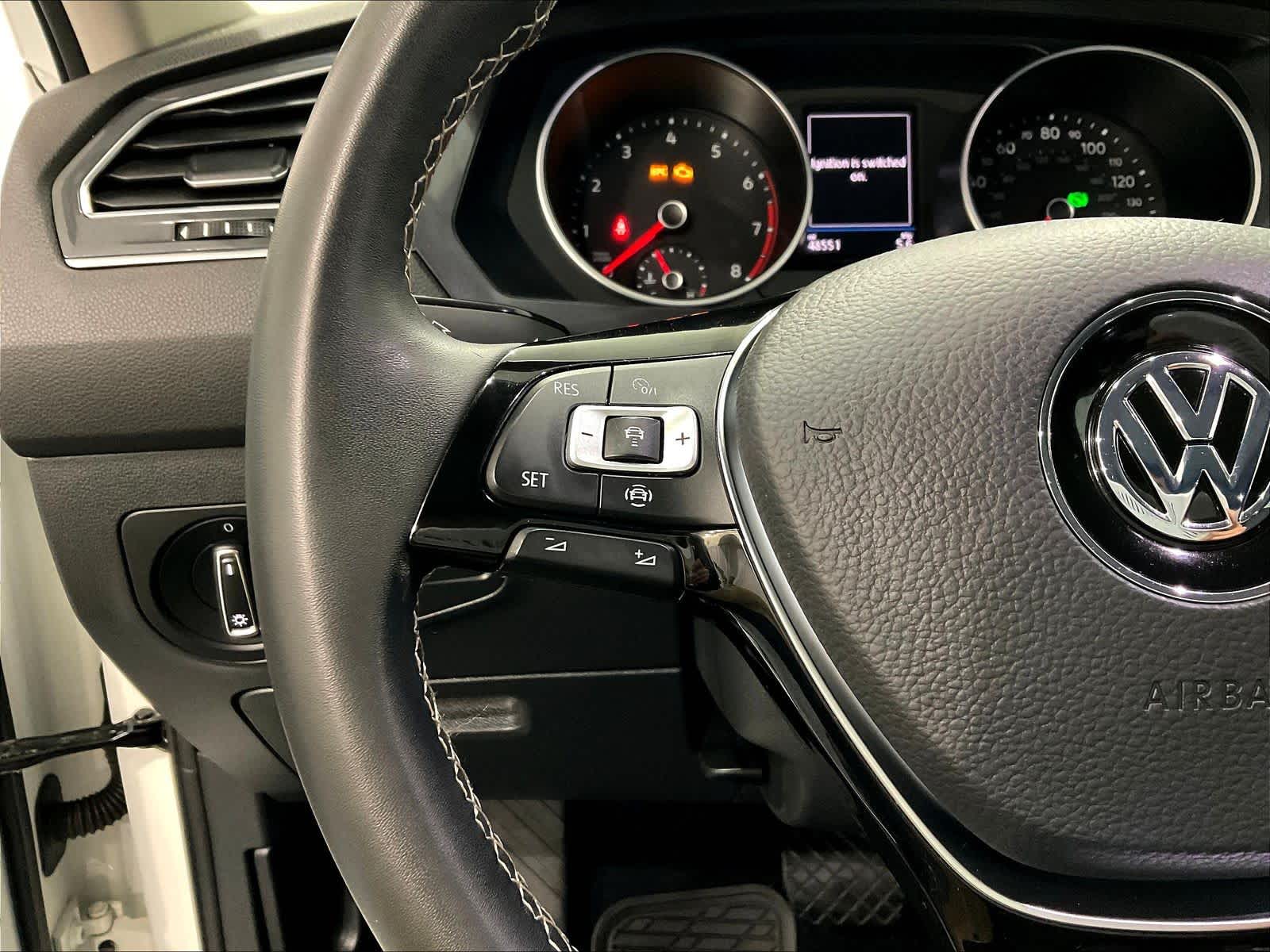 2021 Volkswagen Tiguan SE - Photo 23