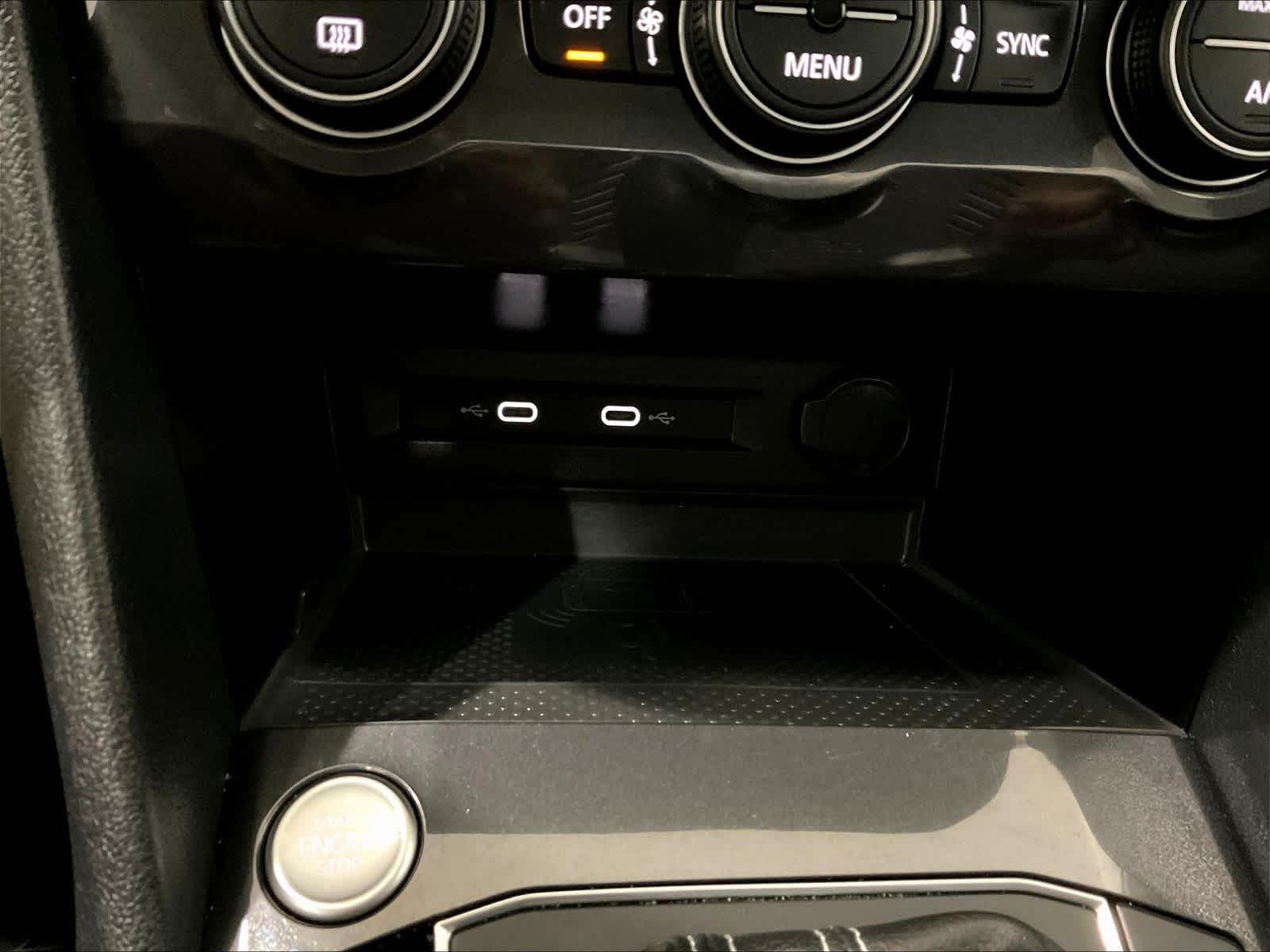 2021 Volkswagen Tiguan SE - Photo 27