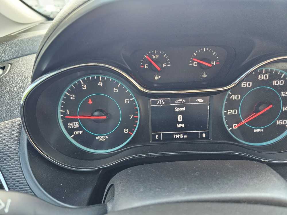 2017 Chevrolet Cruze LS - Photo 16
