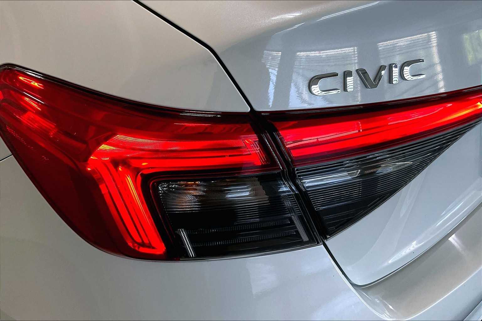 2023 Honda Civic Sport - Photo 30