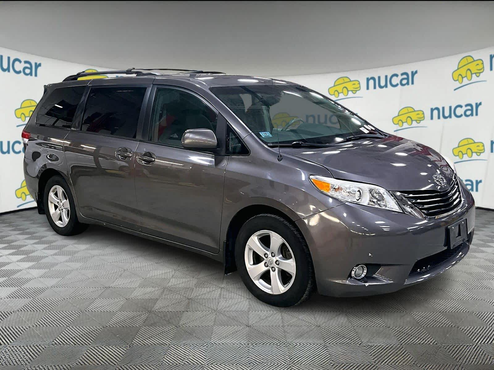 2014 Toyota Sienna LE