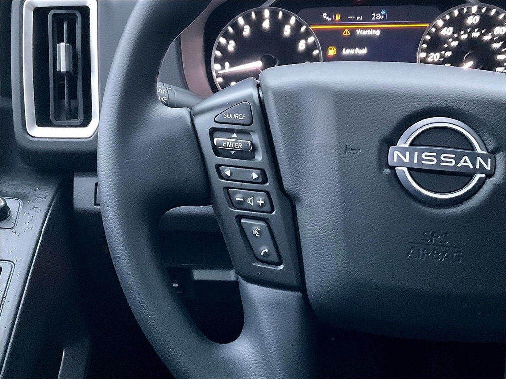 2025 Nissan Frontier SV - Photo 22