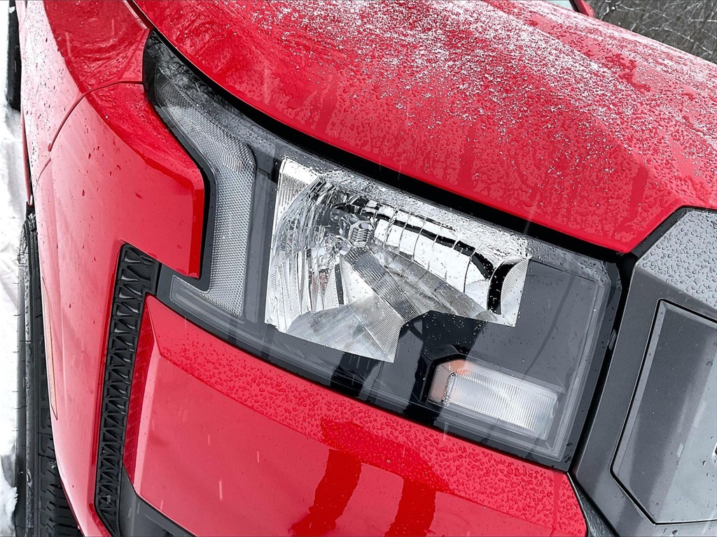 2025 Nissan Frontier SV - Photo 30