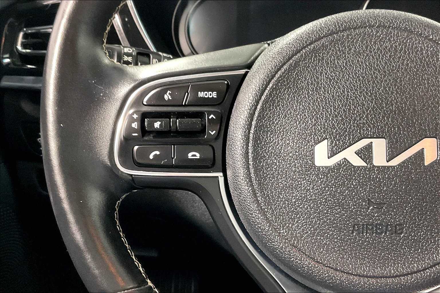 2022 Kia Niro EV EX - Photo 22