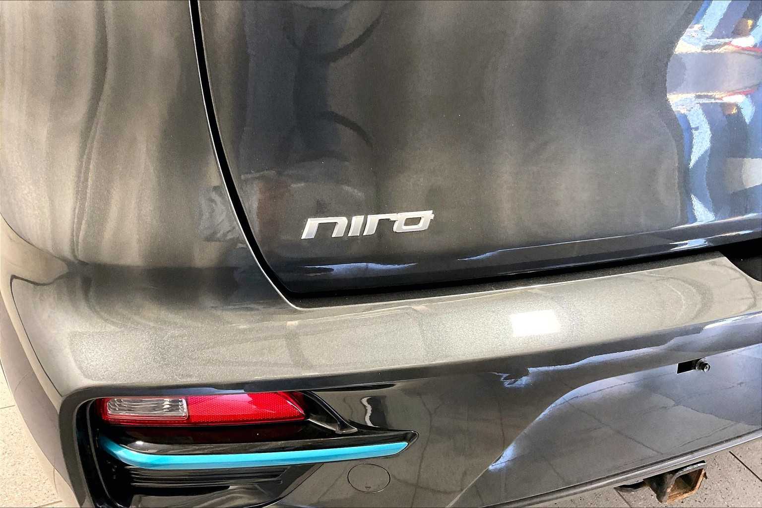 2022 Kia Niro EV EX - Photo 28
