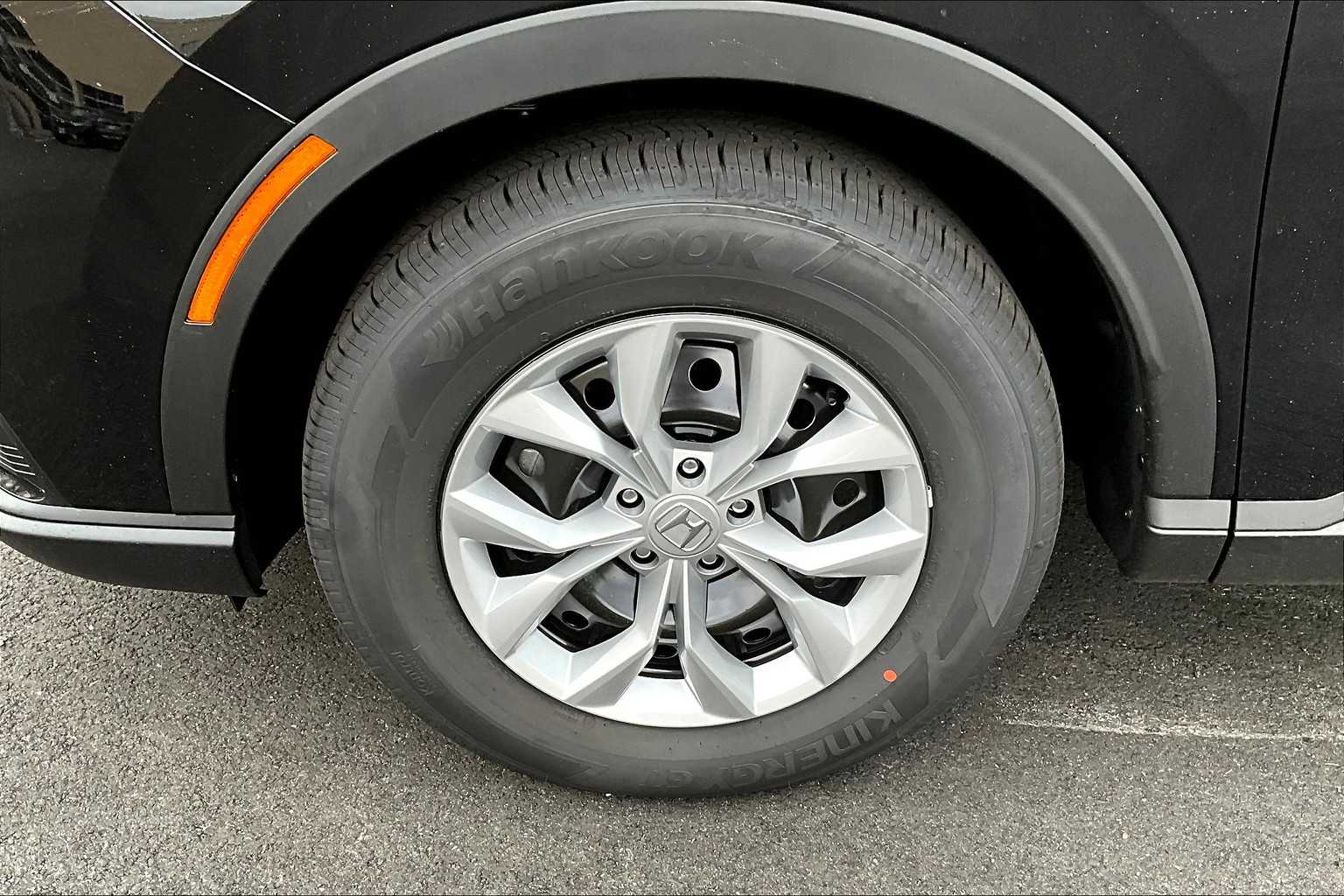 2026 Honda CR-V LX - Photo 8
