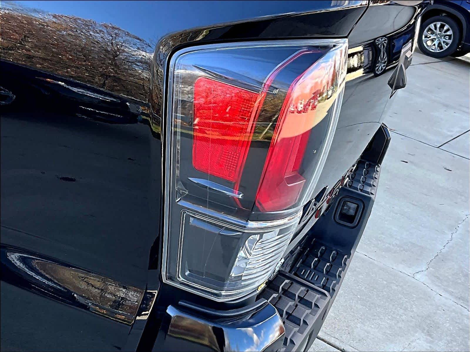 2020 Toyota Tacoma TRD Pro - Photo 35