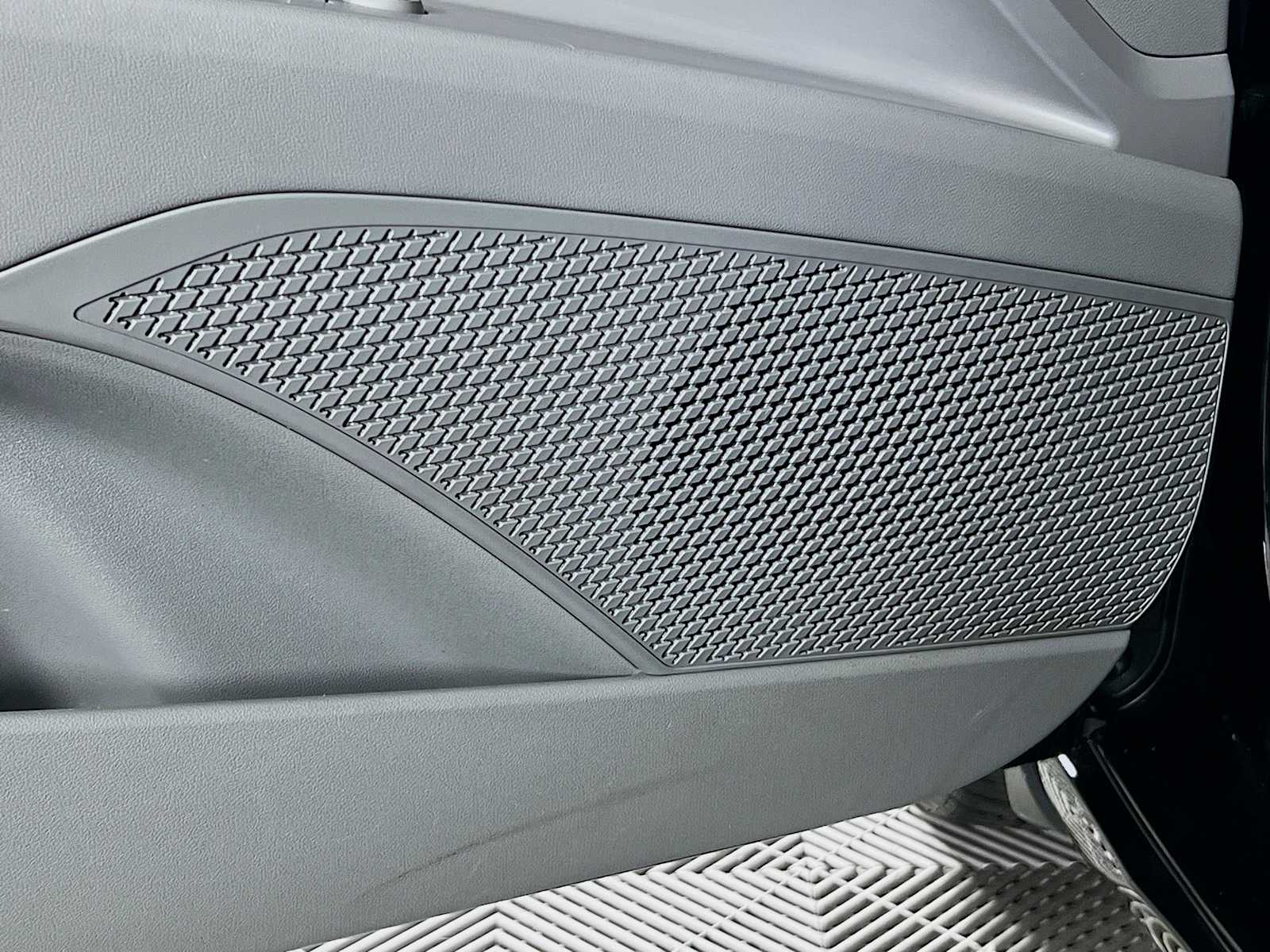 2022 Hyundai Elantra SEL - Photo 18