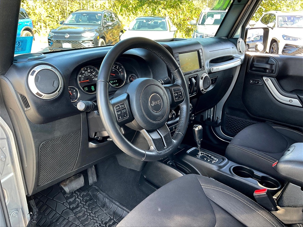 2018 Jeep Wrangler JK Sahara - Photo 8