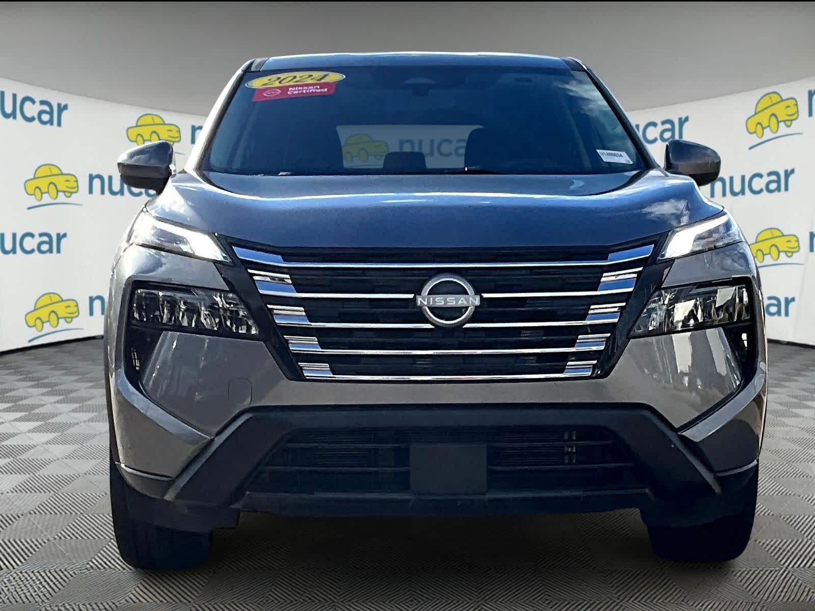 2024 Nissan Rogue SV - Photo 2