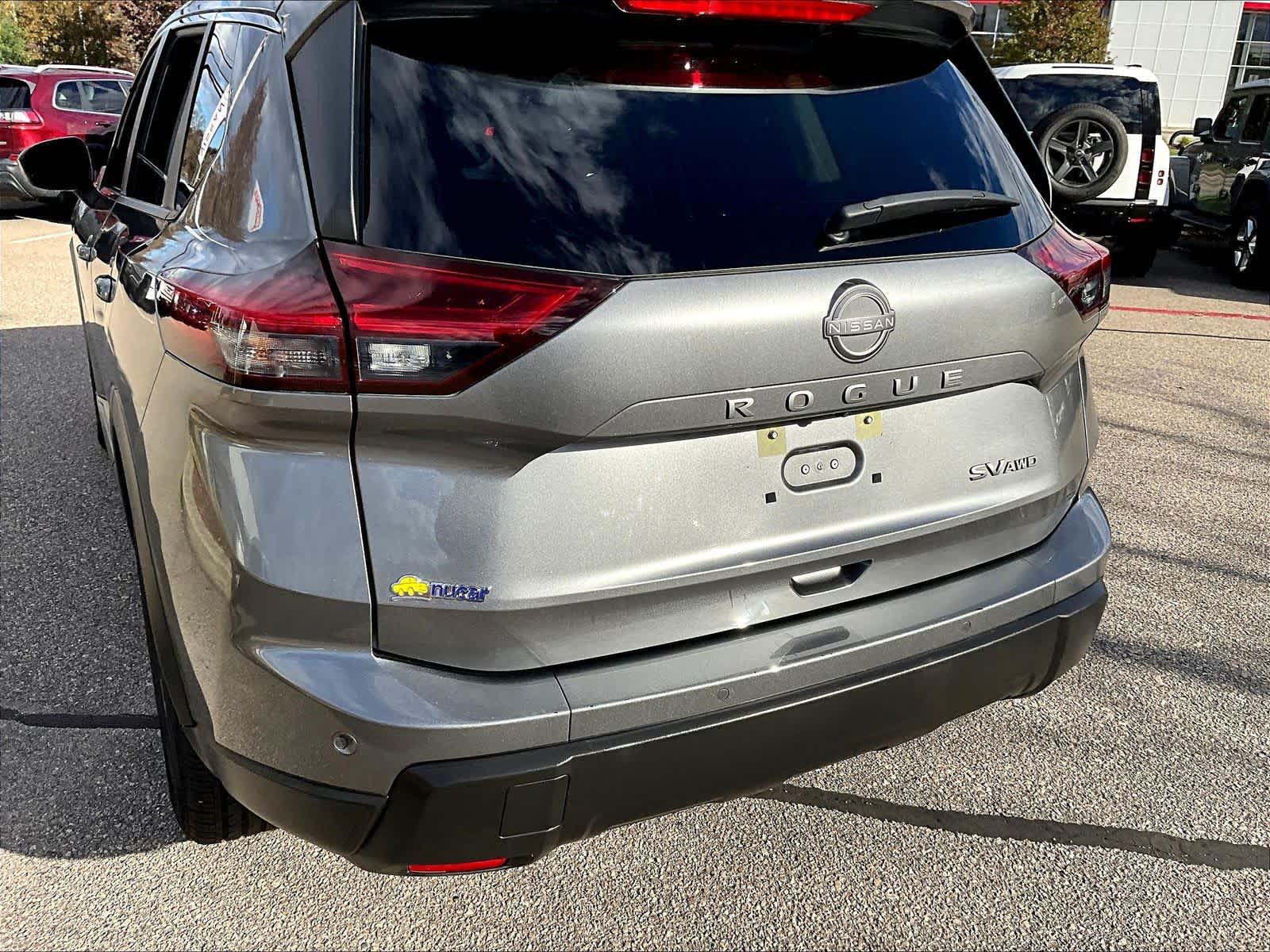 2024 Nissan Rogue SV - Photo 26