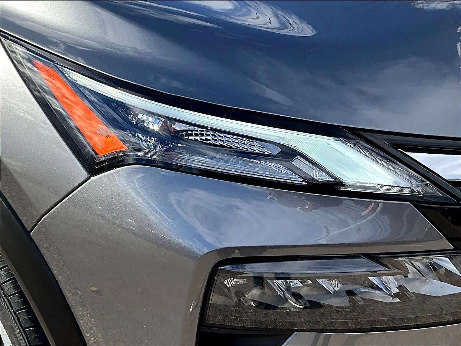 2024 Nissan Rogue SV - Photo 30