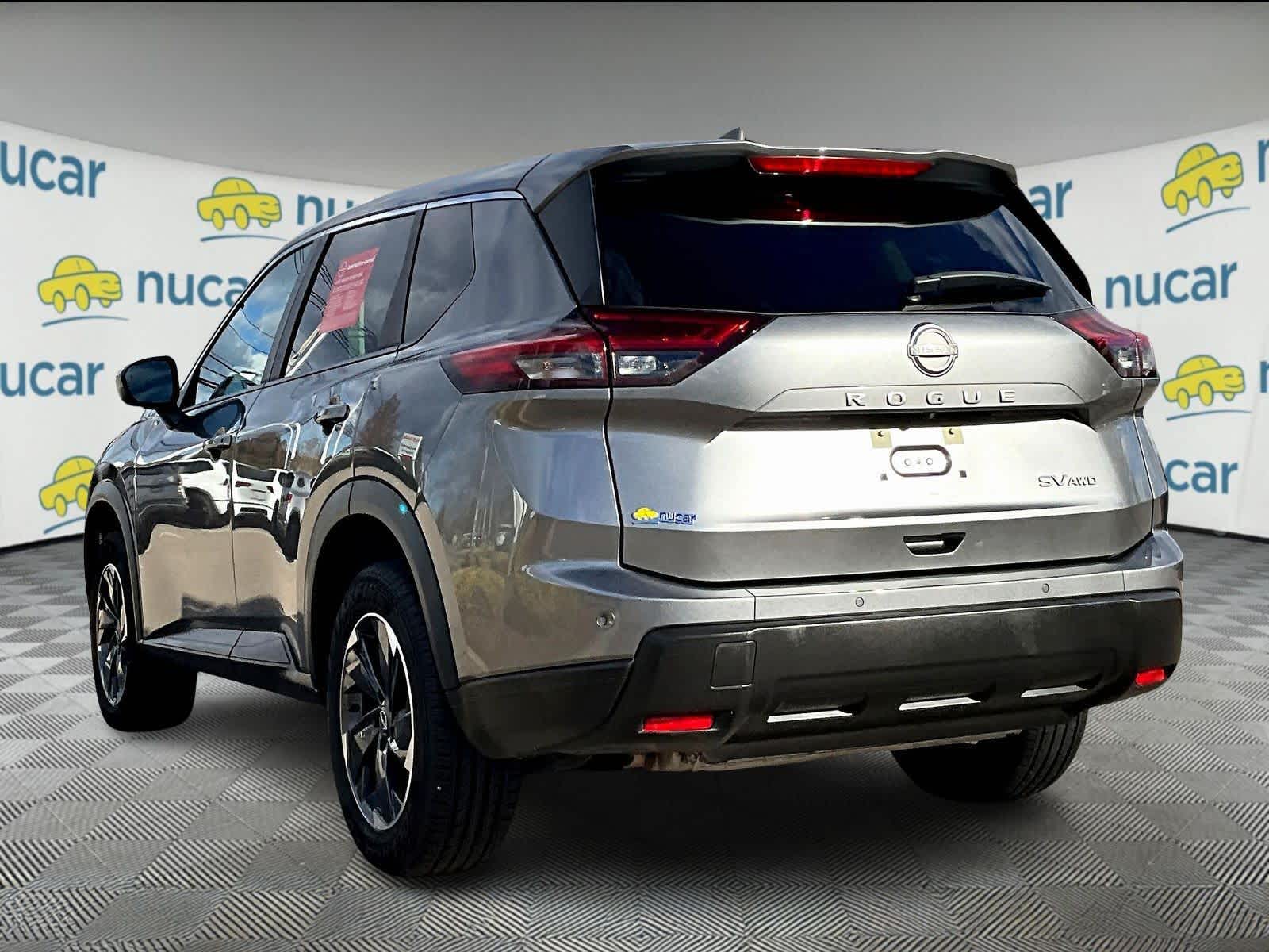 2024 Nissan Rogue SV - Photo 4