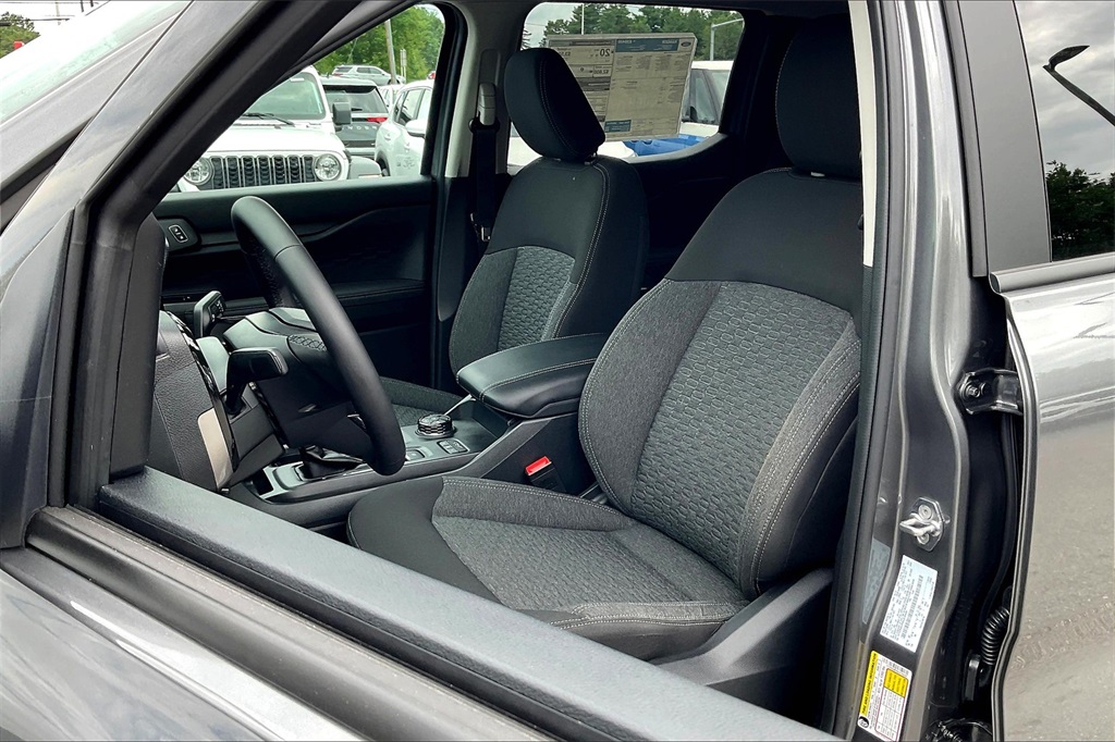 2025 Ford Ranger XLT - Photo 11