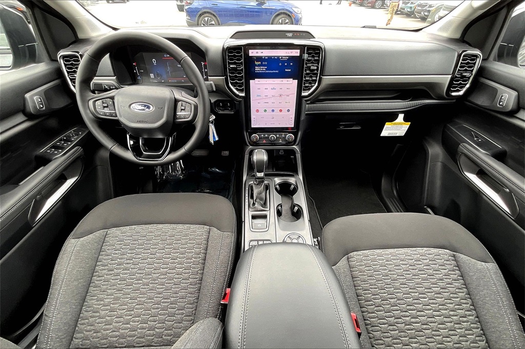 2025 Ford Ranger XLT - Photo 12