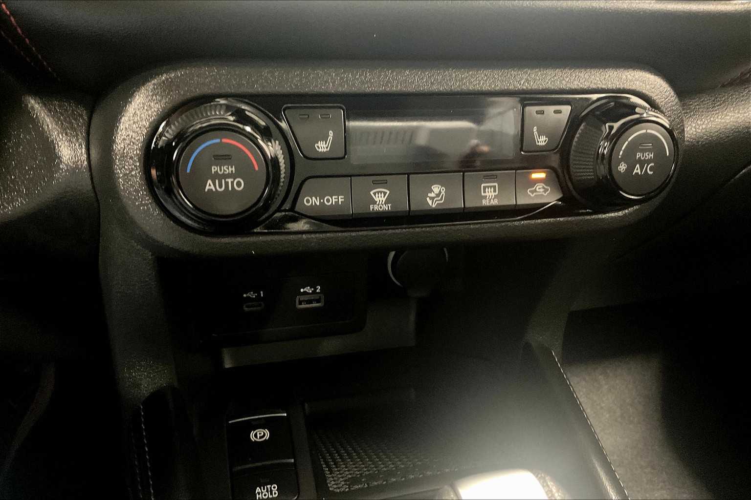 2023 Nissan Kicks SR - Photo 25