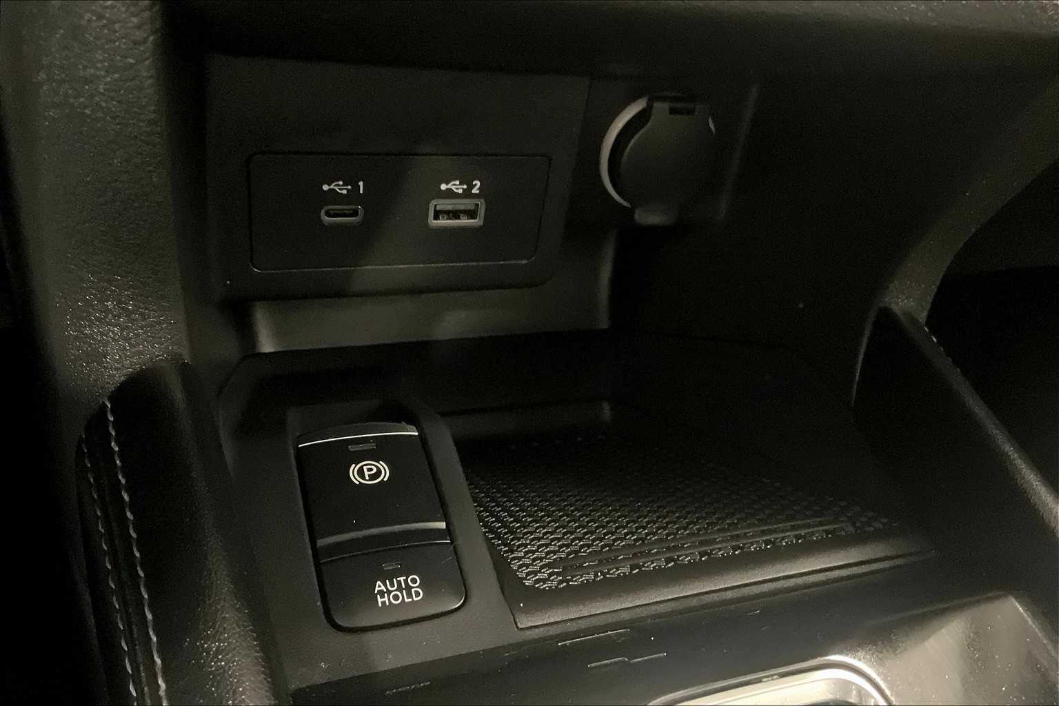 2023 Nissan Kicks SR - Photo 26