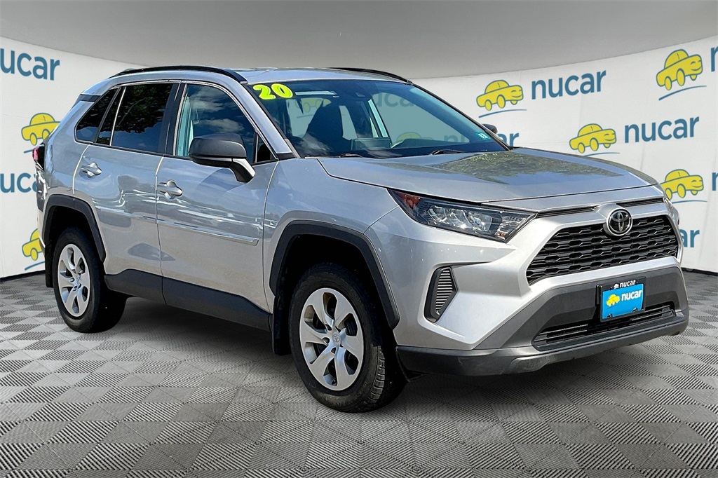 2020 Toyota RAV4 LE