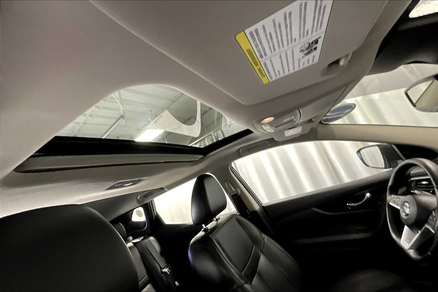 2021 Nissan Rogue Sport SL - Photo 22