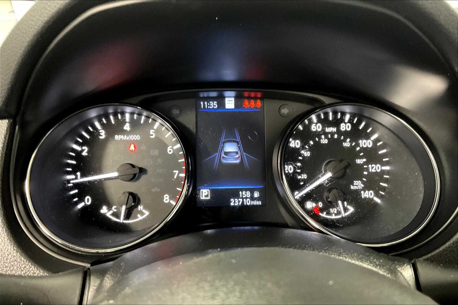 2021 Nissan Rogue Sport SL - Photo 25