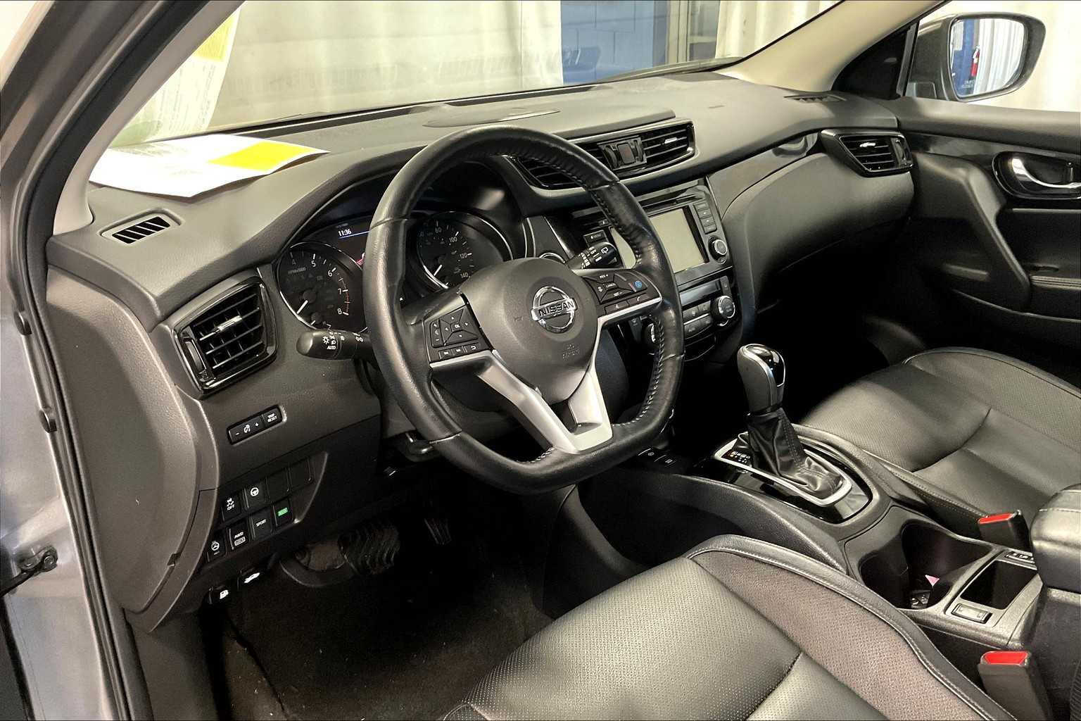 2021 Nissan Rogue Sport SL - Photo 8