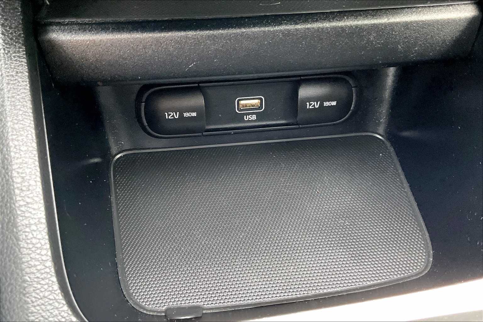 2022 Kia Forte LXS - Photo 26