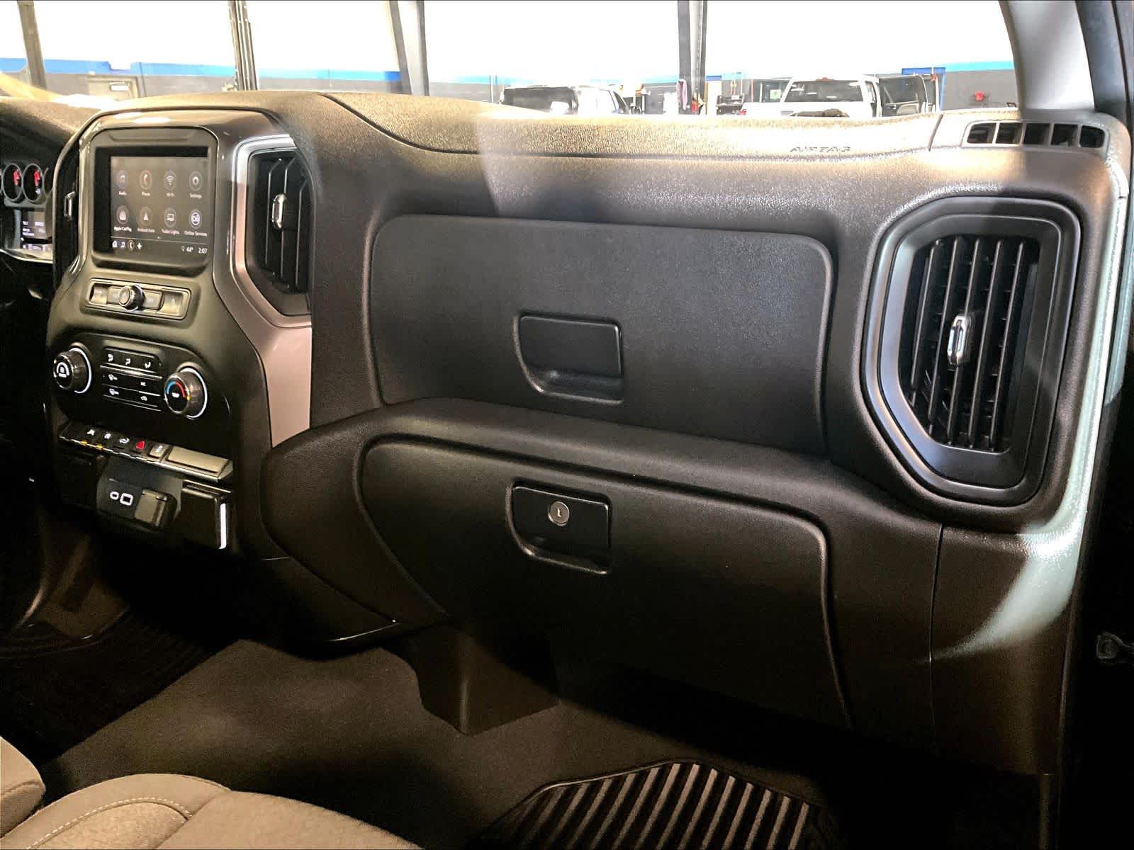 2024 Chevrolet Silverado 1500 Custom - Photo 13