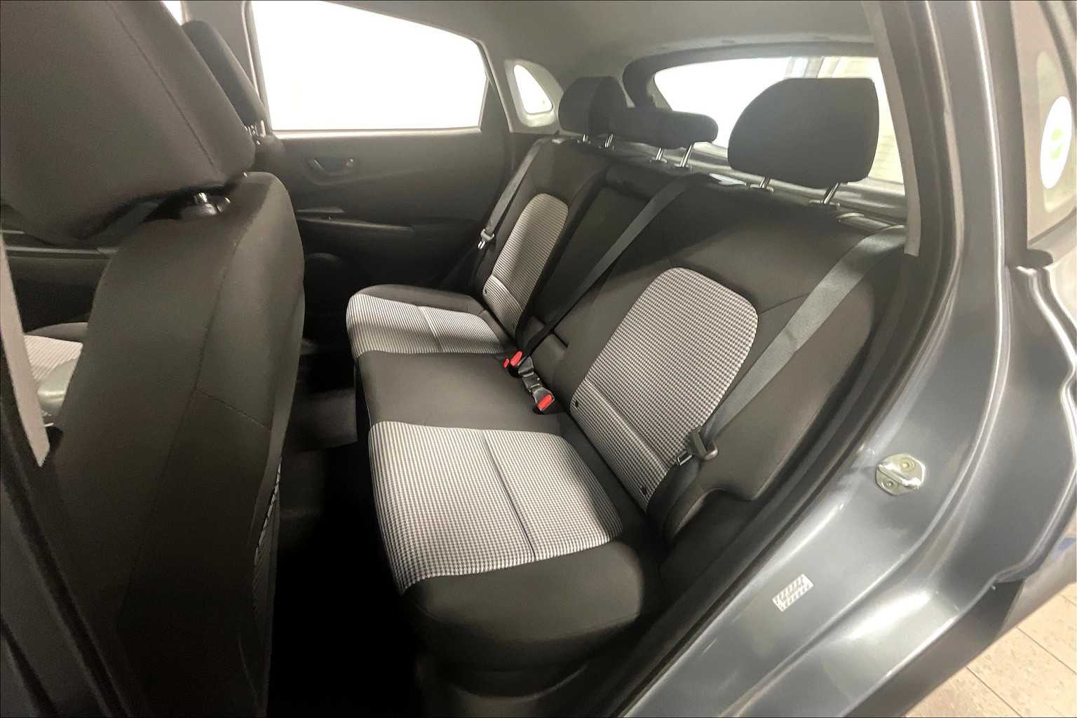 2019 Hyundai Kona SE - Photo 15