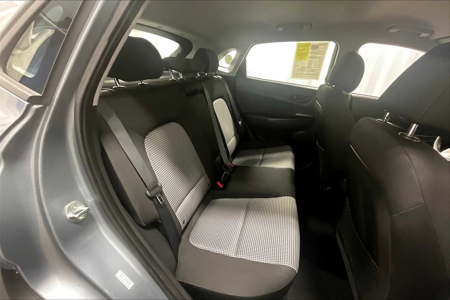 2019 Hyundai Kona SE - Photo 16