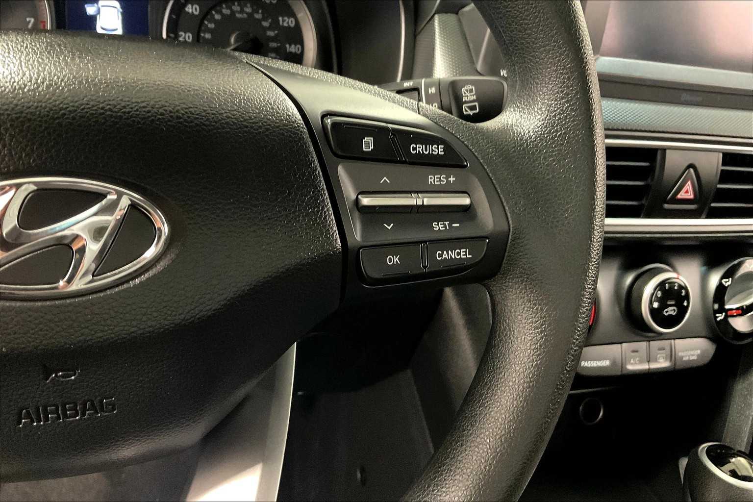 2019 Hyundai Kona SE - Photo 24