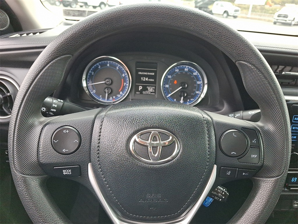 2018 Toyota Corolla LE - Photo 19