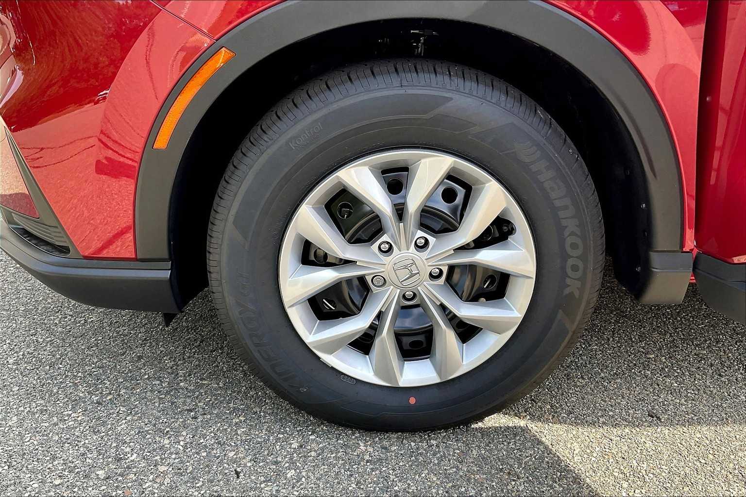 2026 Honda CR-V LX - Photo 8