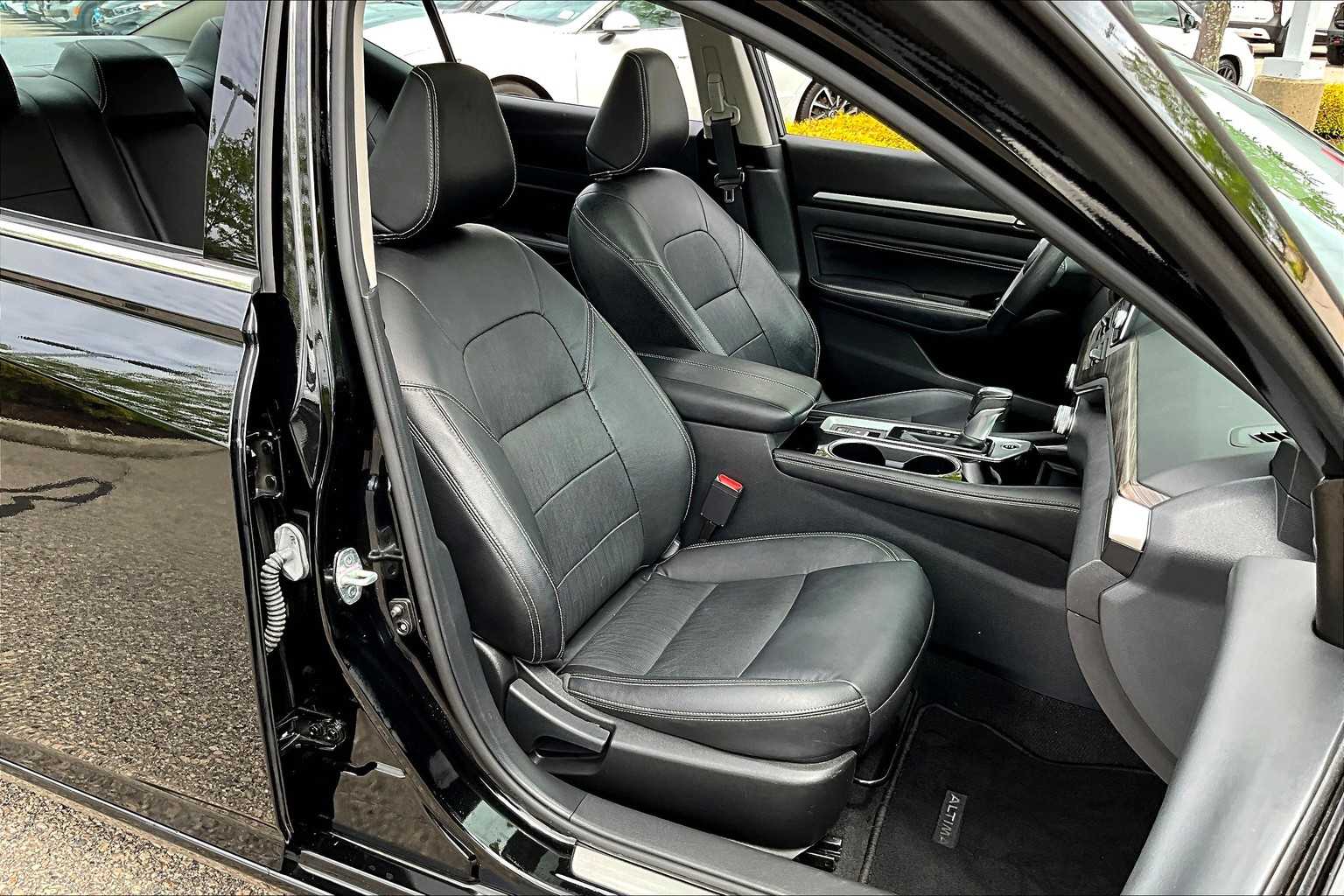 2022 Nissan Altima 2.5 SL - Photo 11