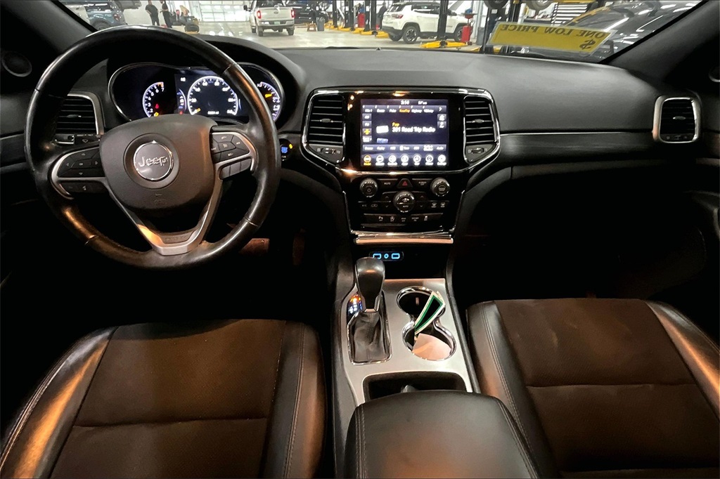 2020 Jeep Grand Cherokee Altitude - Photo 21