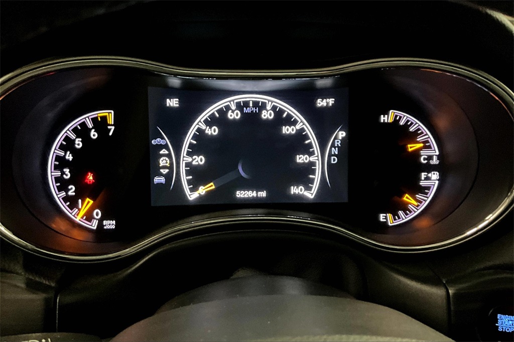 2020 Jeep Grand Cherokee Altitude - Photo 25