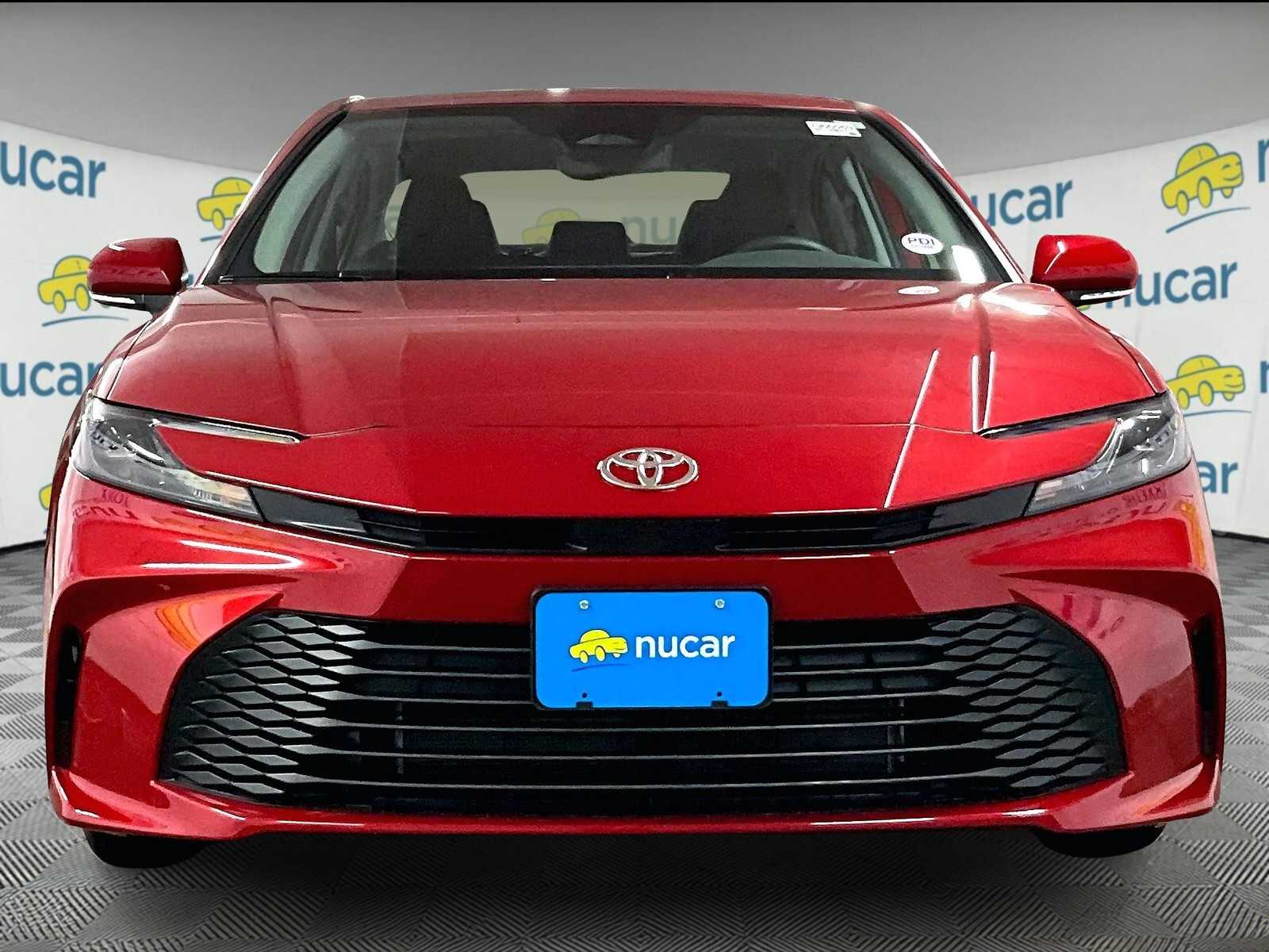 2026 Toyota Camry LE - Photo 3