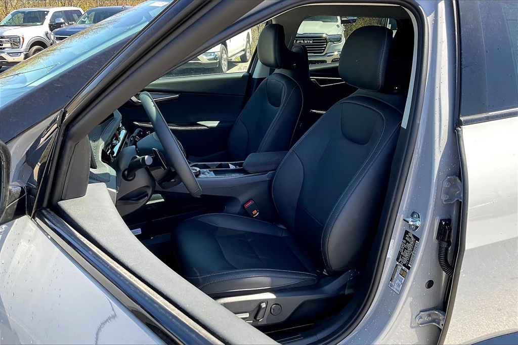 2025 Kia EV6 Wind - Photo 11
