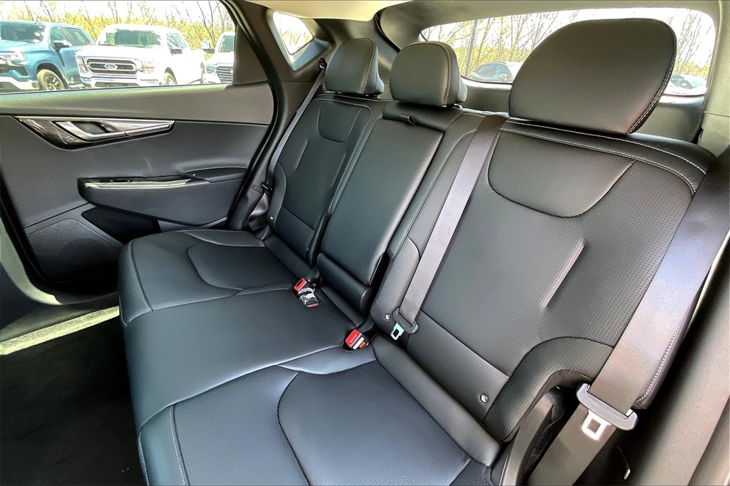 2025 Kia EV6 Wind - Photo 15
