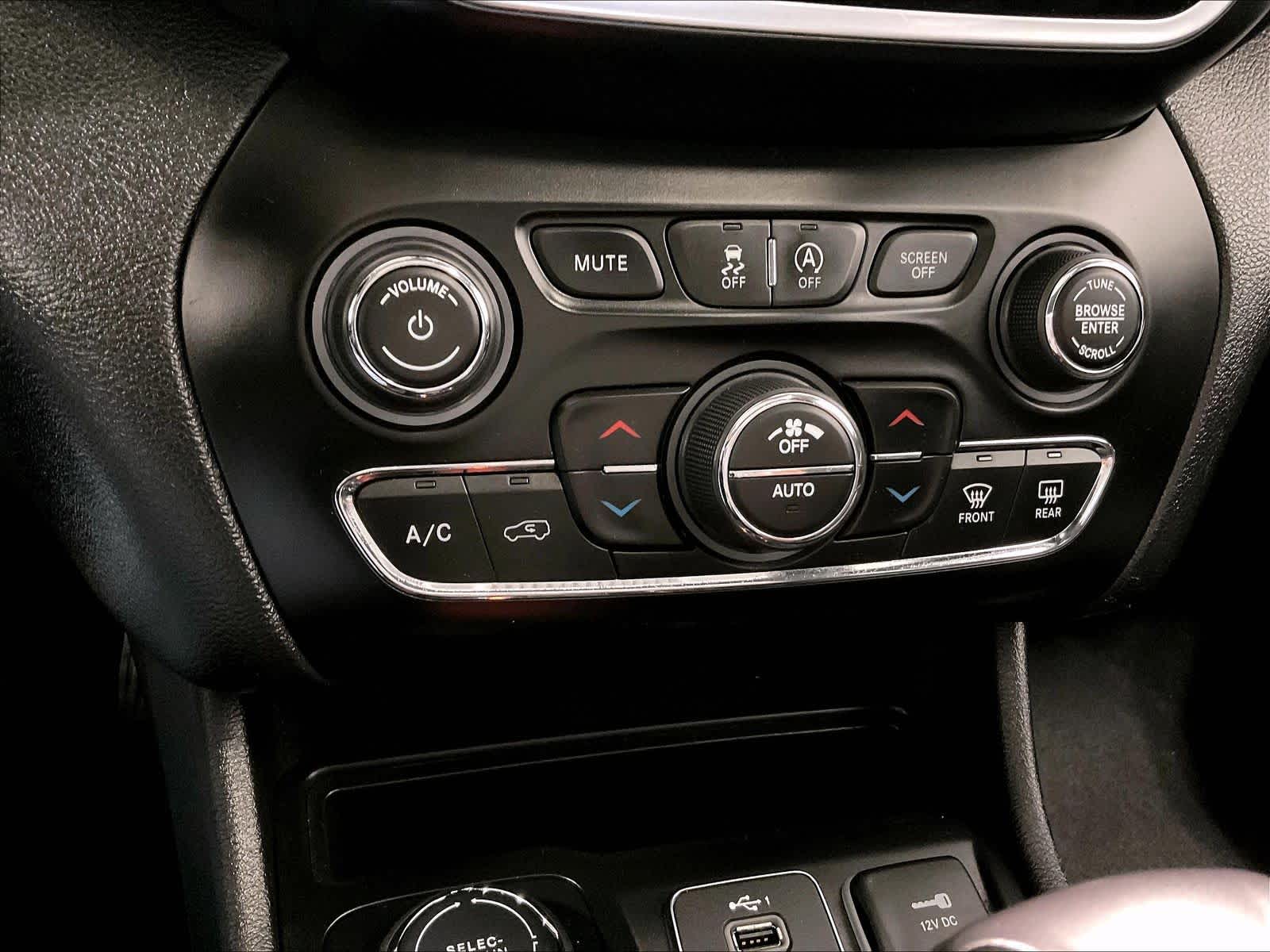 2020 Jeep Cherokee Limited - Photo 26