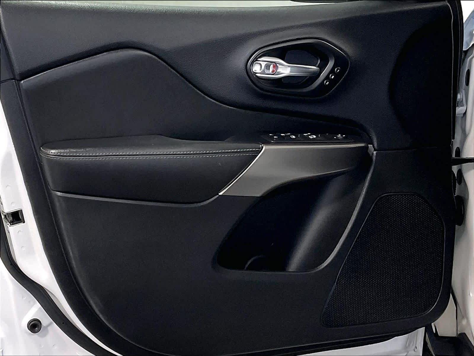 2020 Jeep Cherokee Limited - Photo 9