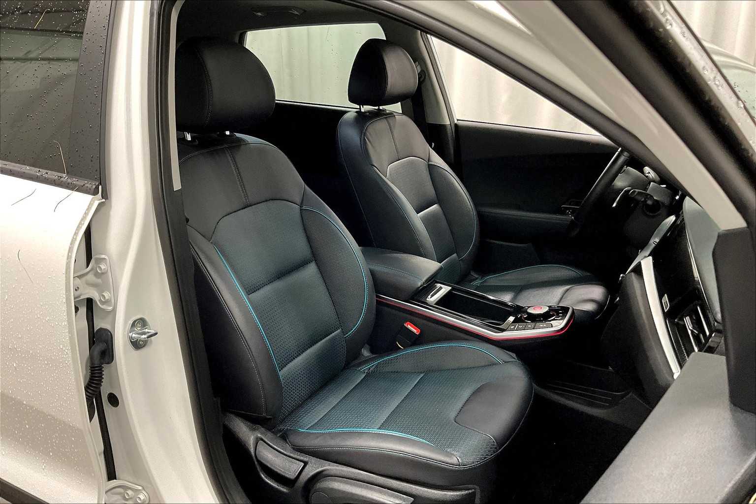 2022 Kia Niro EV EX Premium - Photo 11