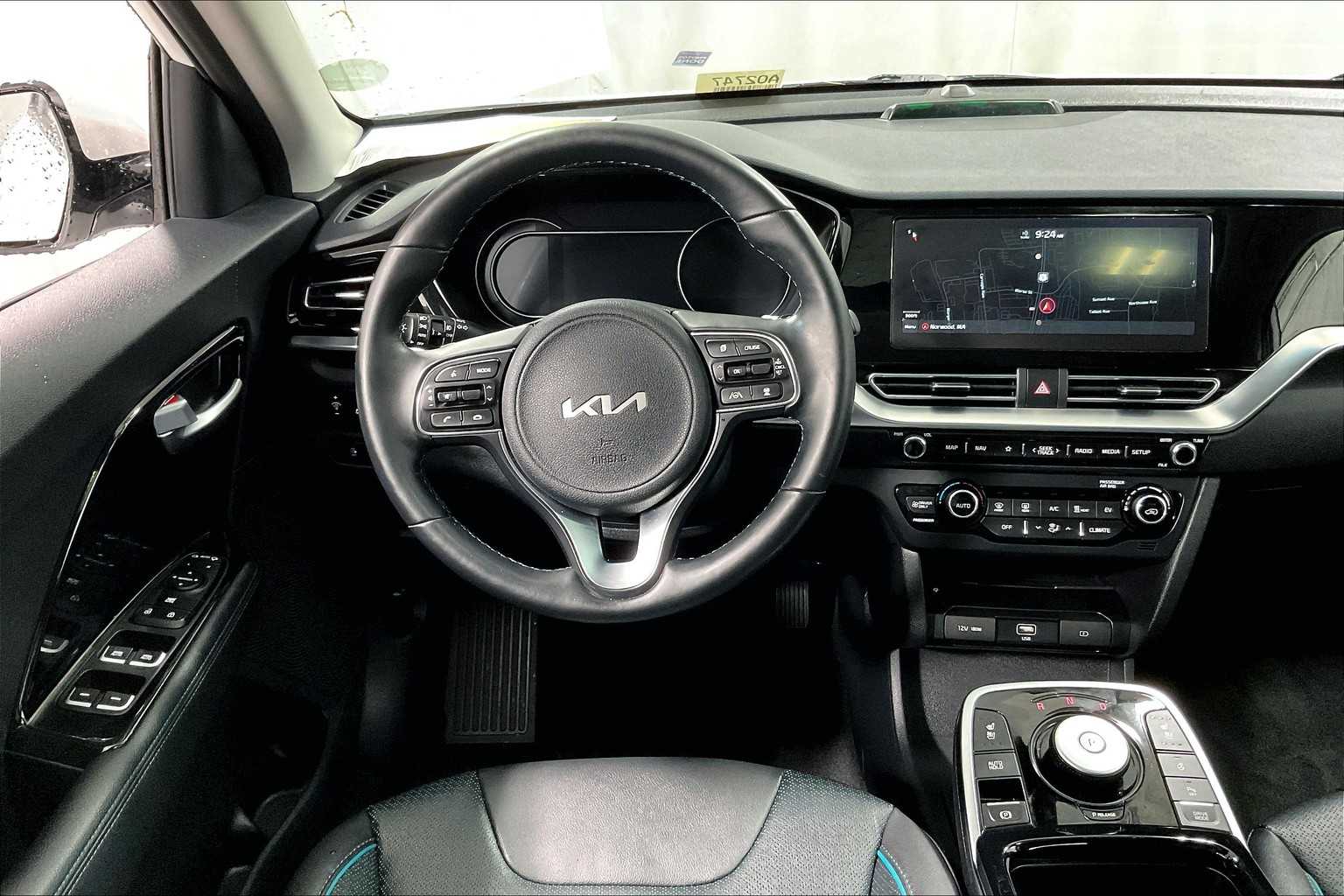 2022 Kia Niro EV EX Premium - Photo 17