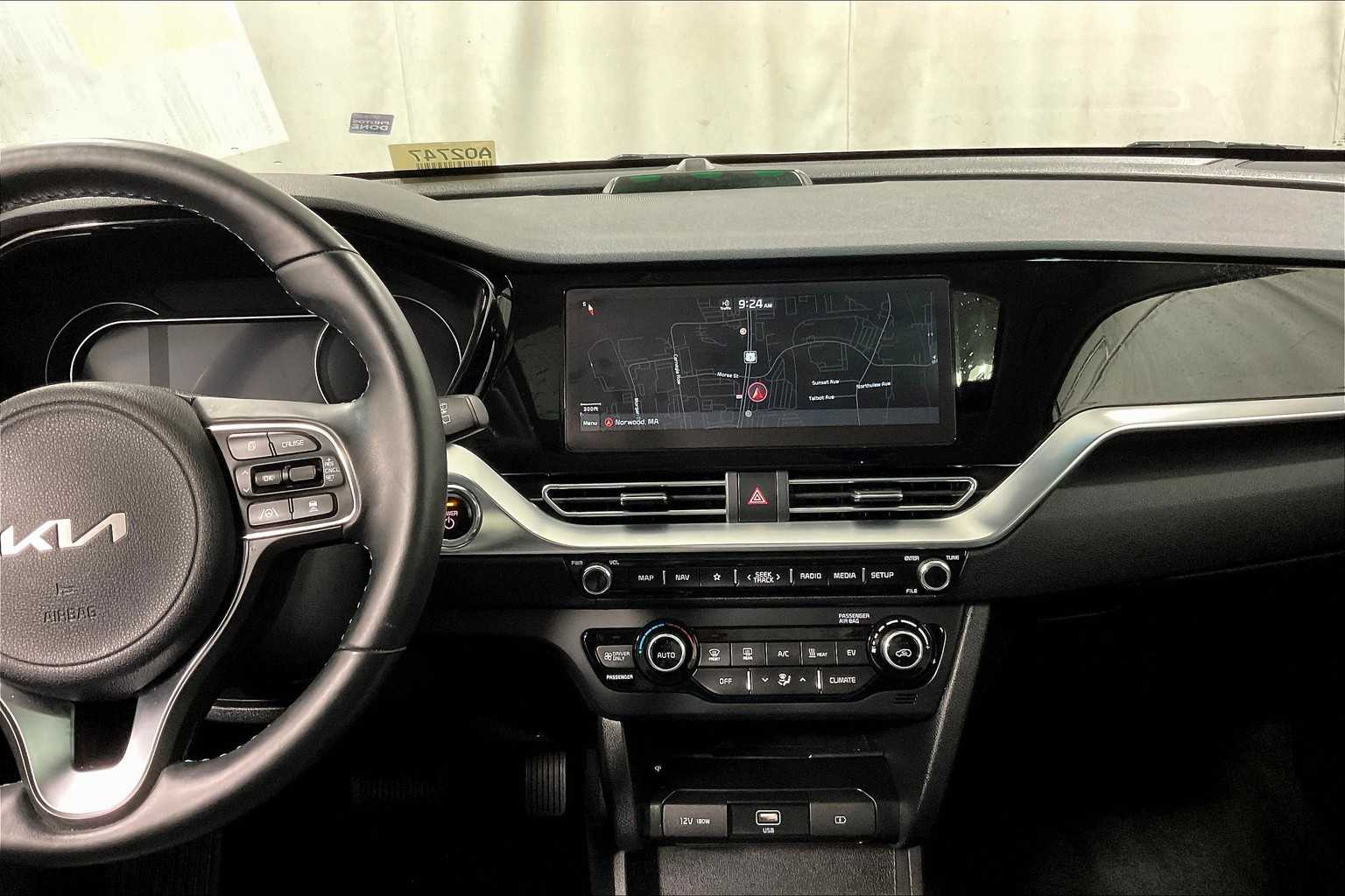 2022 Kia Niro EV EX Premium - Photo 18